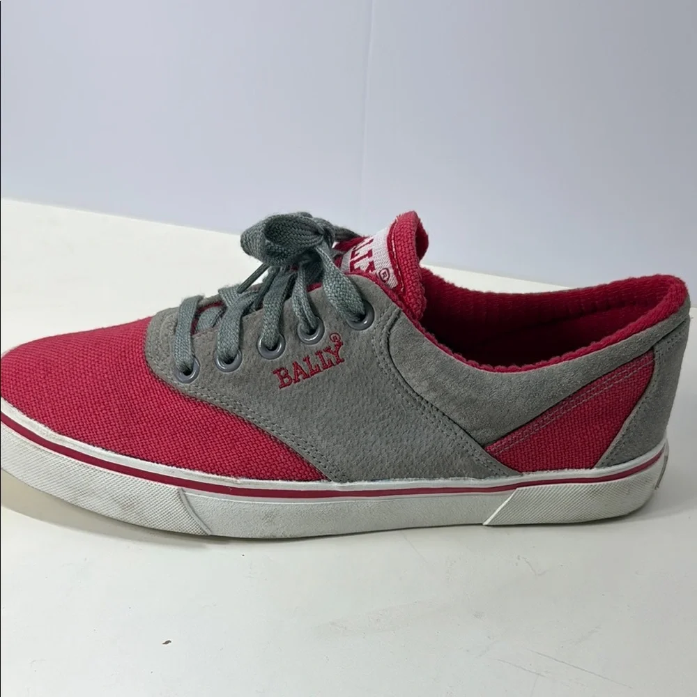 Bally Unisex Red and Gray Sneakers Vibrant Two-Tone Design - Picture 8 of 9